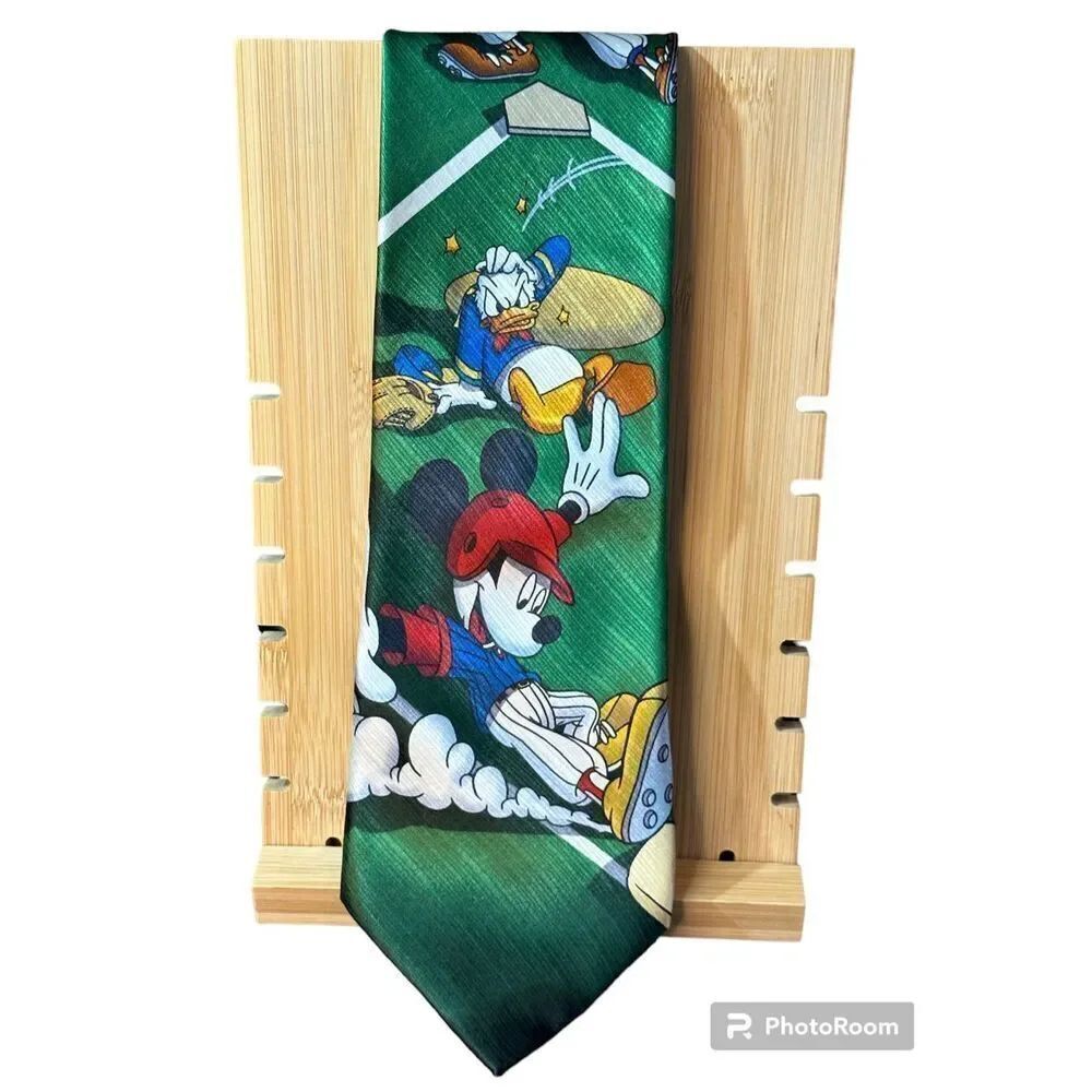 Mickey Unlimited Disney silk tie